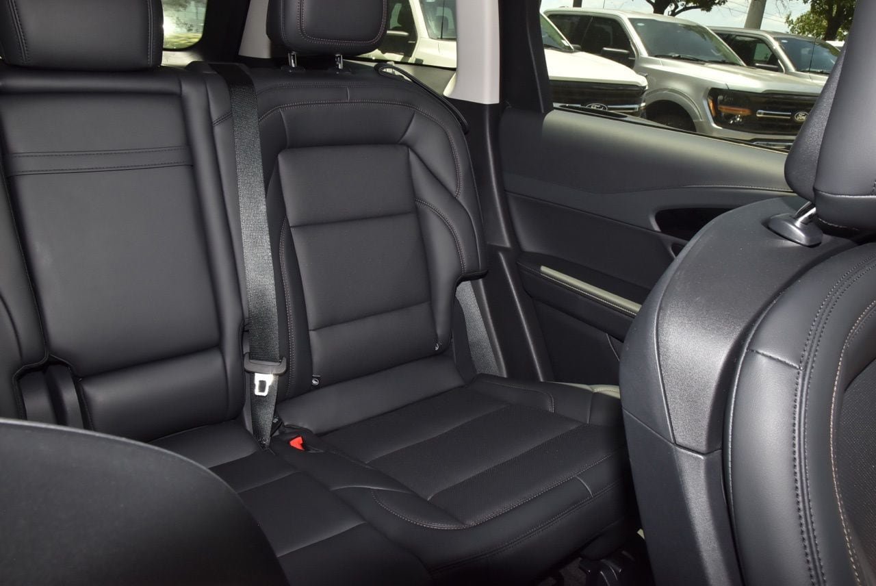 New 2026 Lincoln Nautilus Premier w/ Jet Appearance Package AWD/4WD image 21