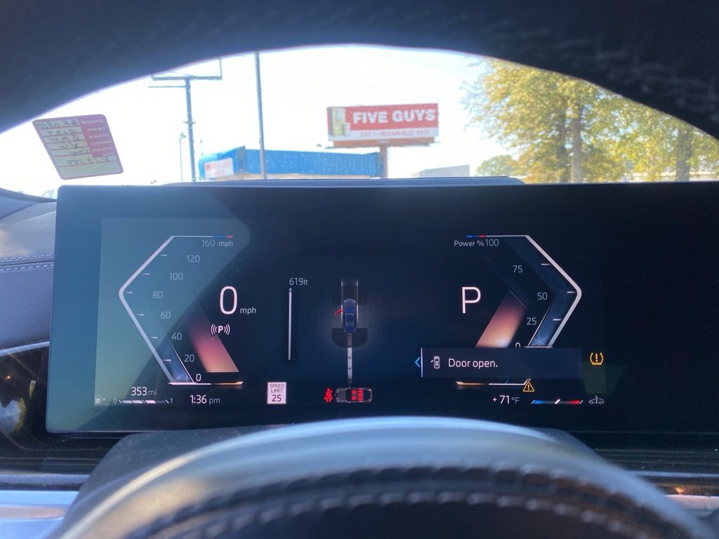 Used 2024 BMW X6 xDrive40i image 14