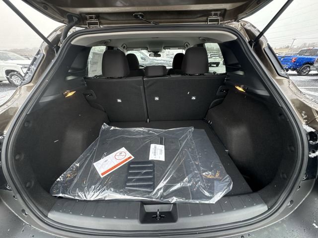 New 2026 Nissan Kicks SV image 23