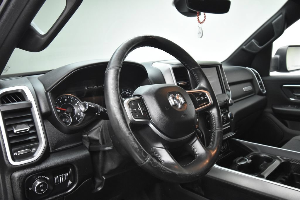 Used 2019 RAM 1500 Big Horn AWD/4WD image 12