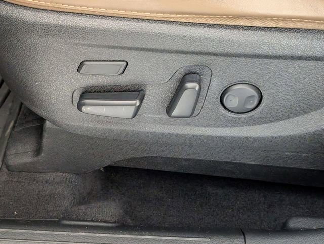 Used 2021 Kia Telluride SX w/ SX Prestige Package image 15