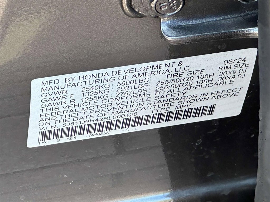 Certified 2025 Acura MDX w/ Technology Package image 34