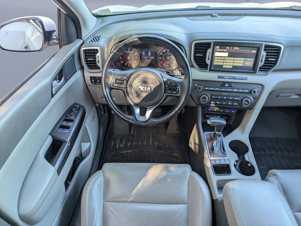 Used 2017 Kia Sportage EX w/ EX Technology Package image 19