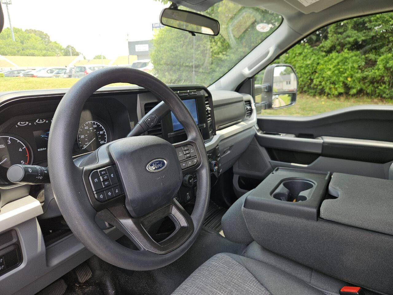 Used 2024 Ford F350 XLT AWD/4WD image 14
