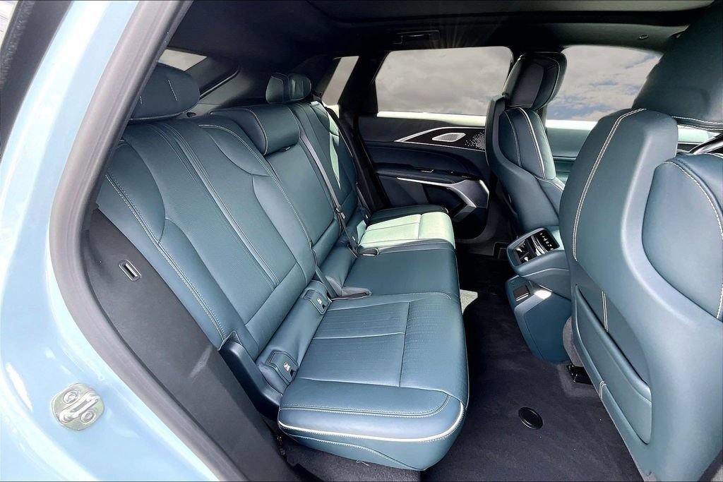 Used 2024 Cadillac Lyriq Sport w/ Nappa Leather Package AWD/4WD image 25