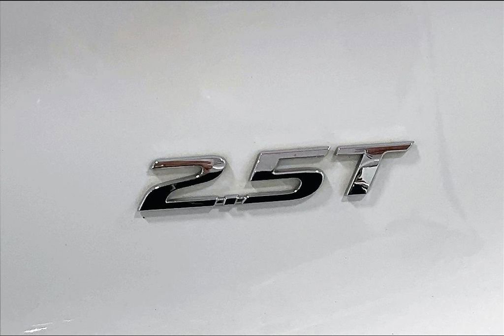 Used 2023 Hyundai Santa Fe Calligraphy FWD image 40