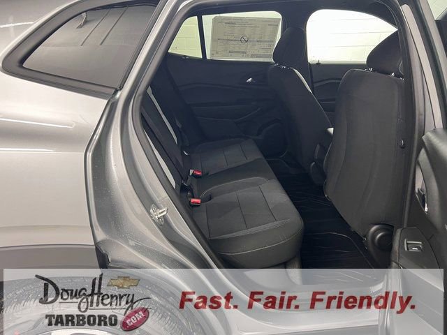 New 2026 Chevrolet Trax RS w/ Sunroof Package image 36