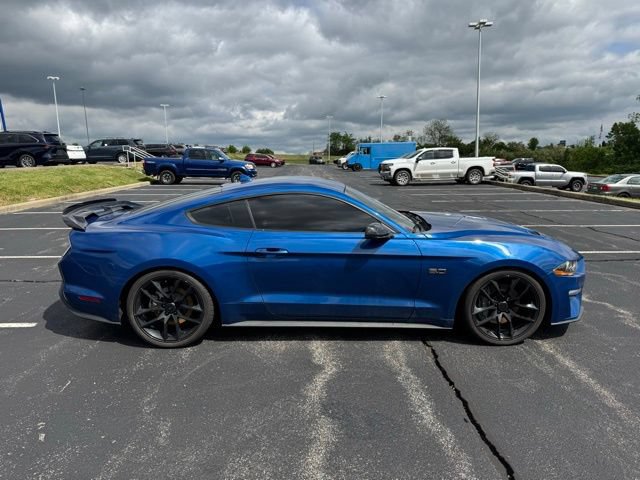 Used 2022 Ford Mustang GT Premium w/ Equipment Group 401A RWD image 2