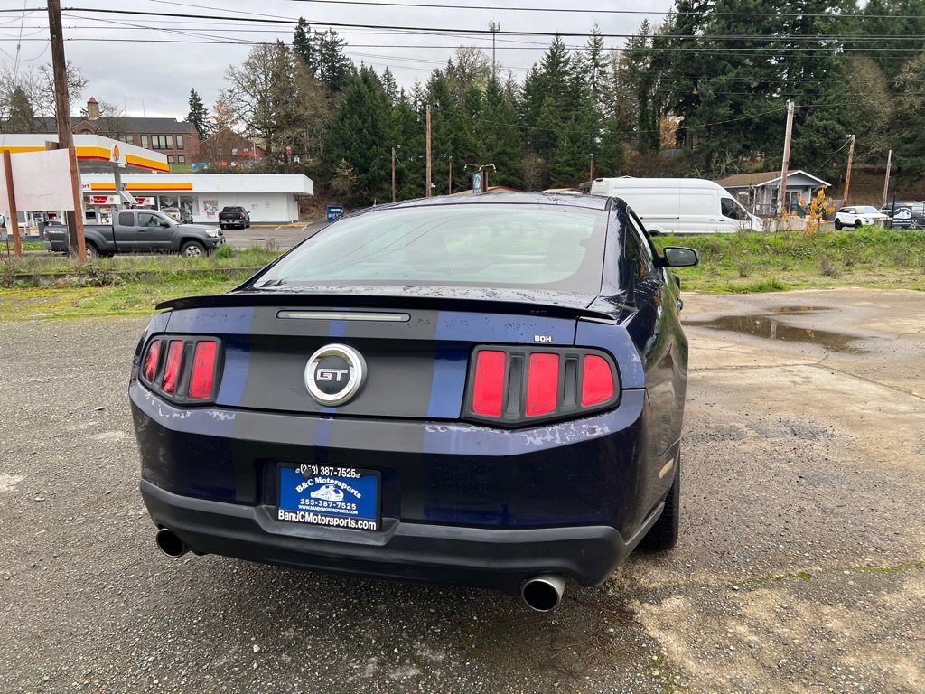 Used 2010 Ford Mustang GT image 15
