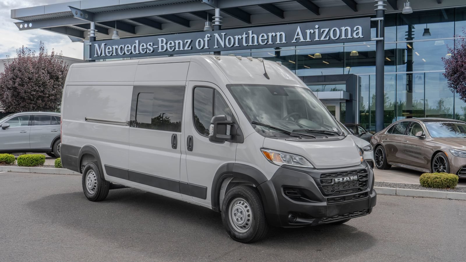 Used 2024 RAM ProMaster 3500 w/ Power Group FWD video 1