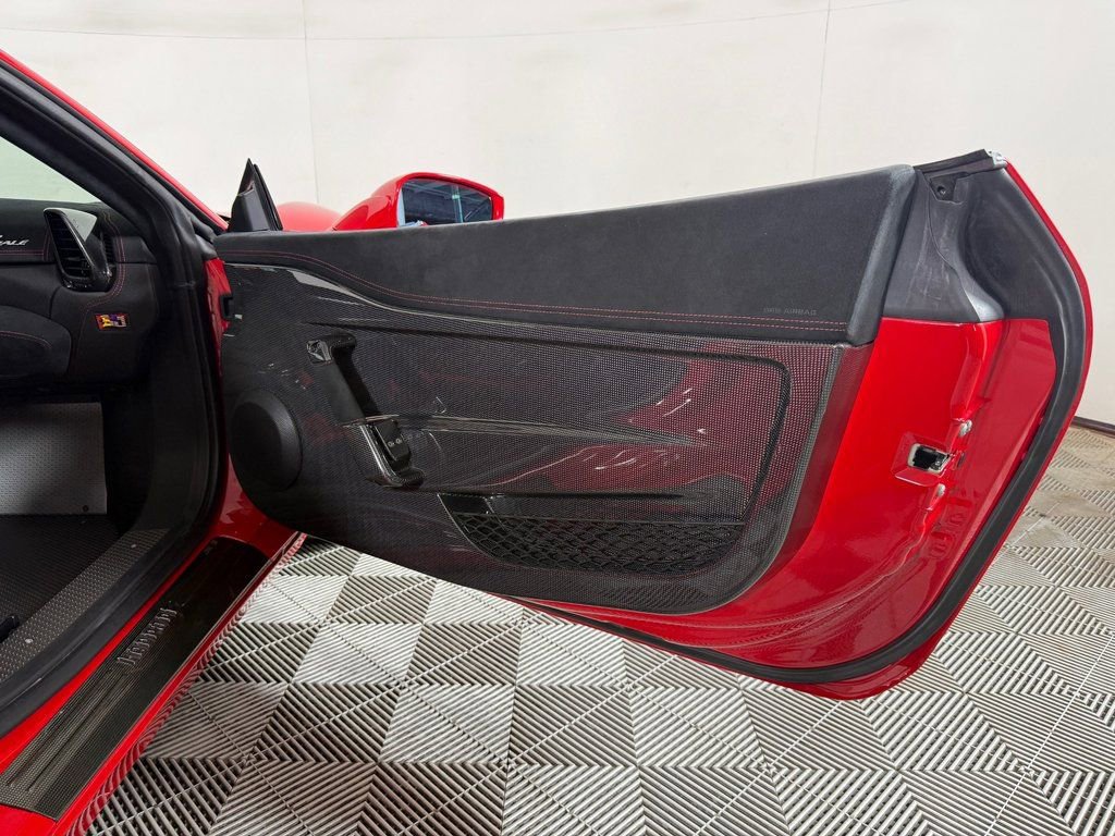Used 2015 Ferrari 458 Speciale Coupe image 23