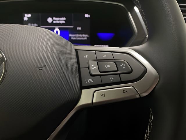 Used 2022 Volkswagen Tiguan SE FWD image 28