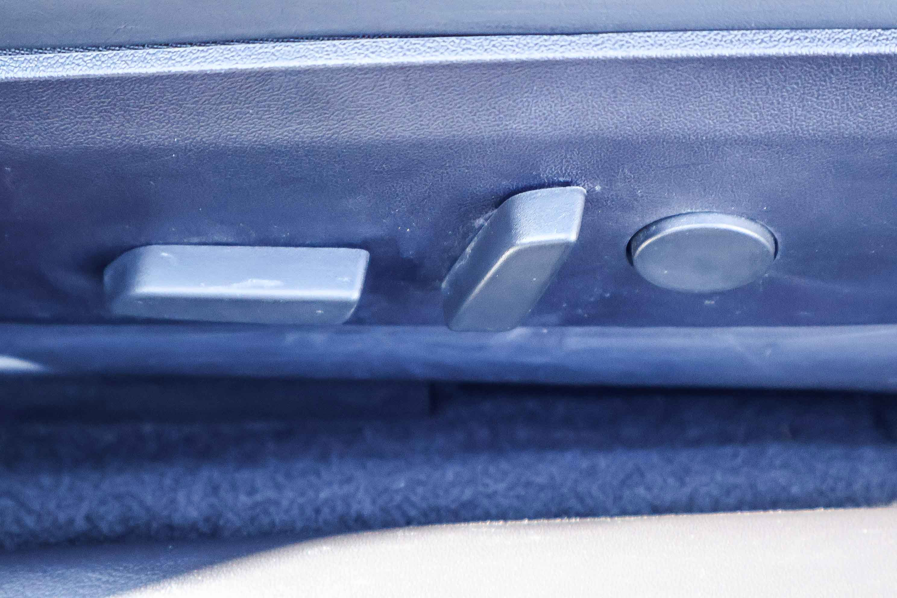 Used 2019 Tesla Model 3 Mid Range image 12