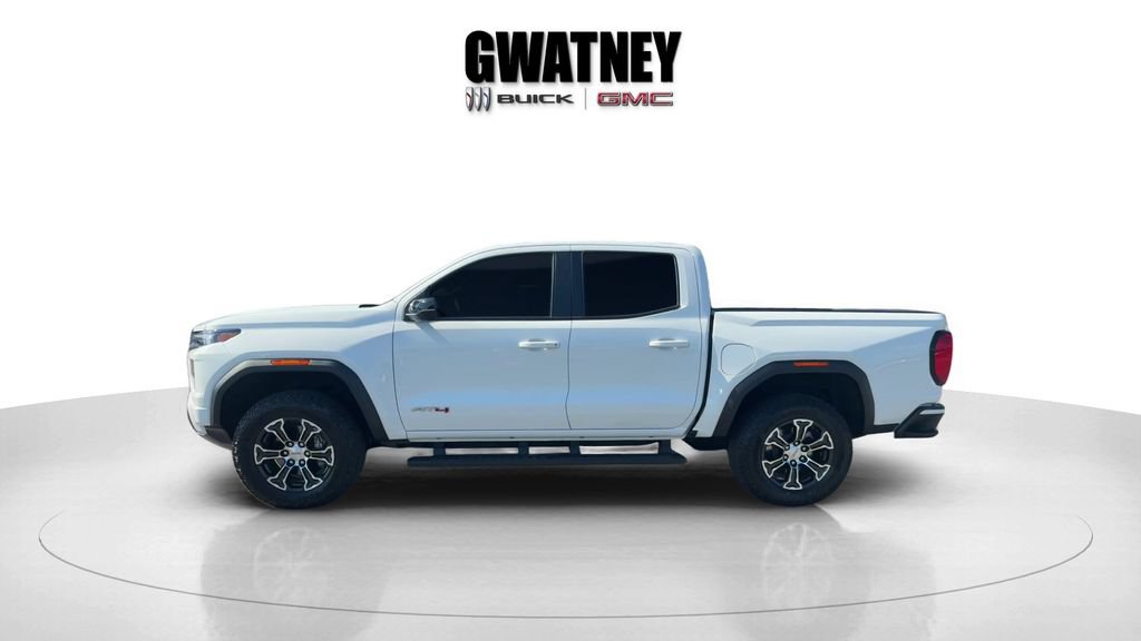 Used 2024 GMC Canyon AT4 w/ AT4 Premium Package AWD/4WD image 8