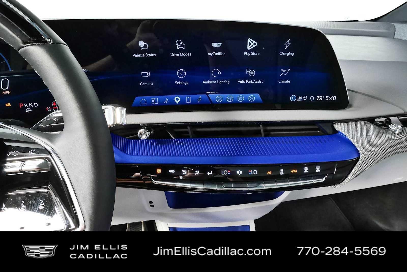 Used 2025 Cadillac Optiq Luxury 1 AWD/4WD image 13