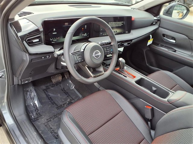 New 2026 Nissan Kicks SR image 12