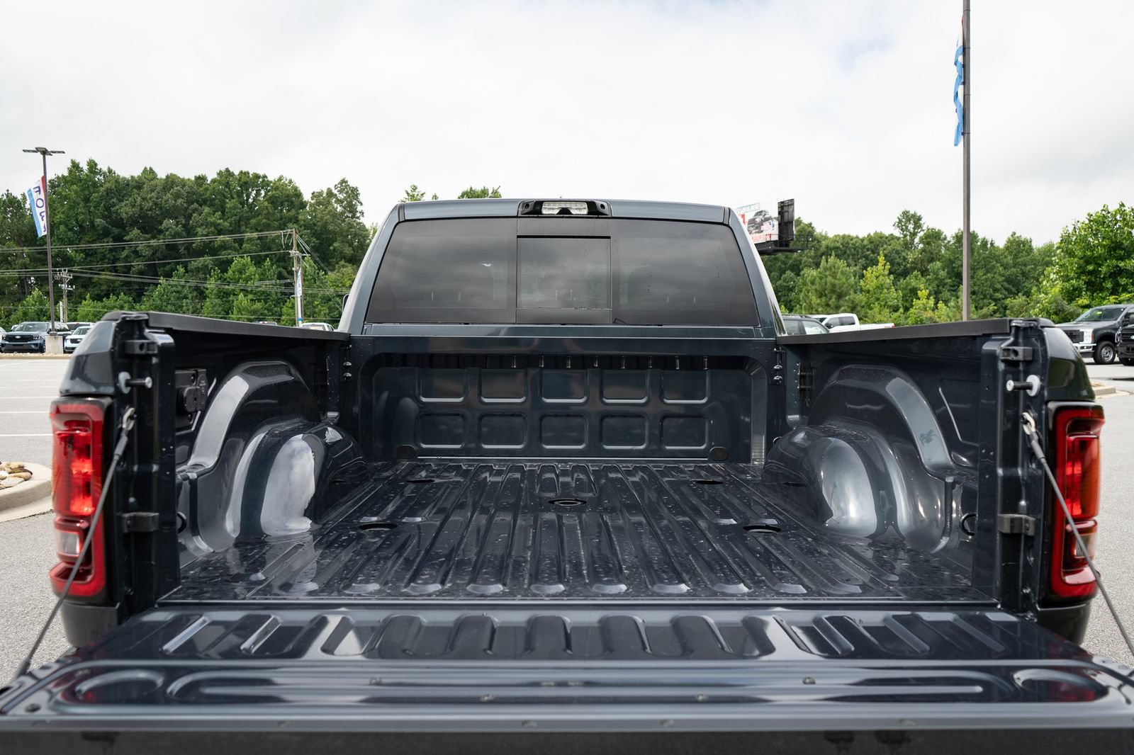 New 2026 RAM 2500 Warlock AWD/4WD image 9