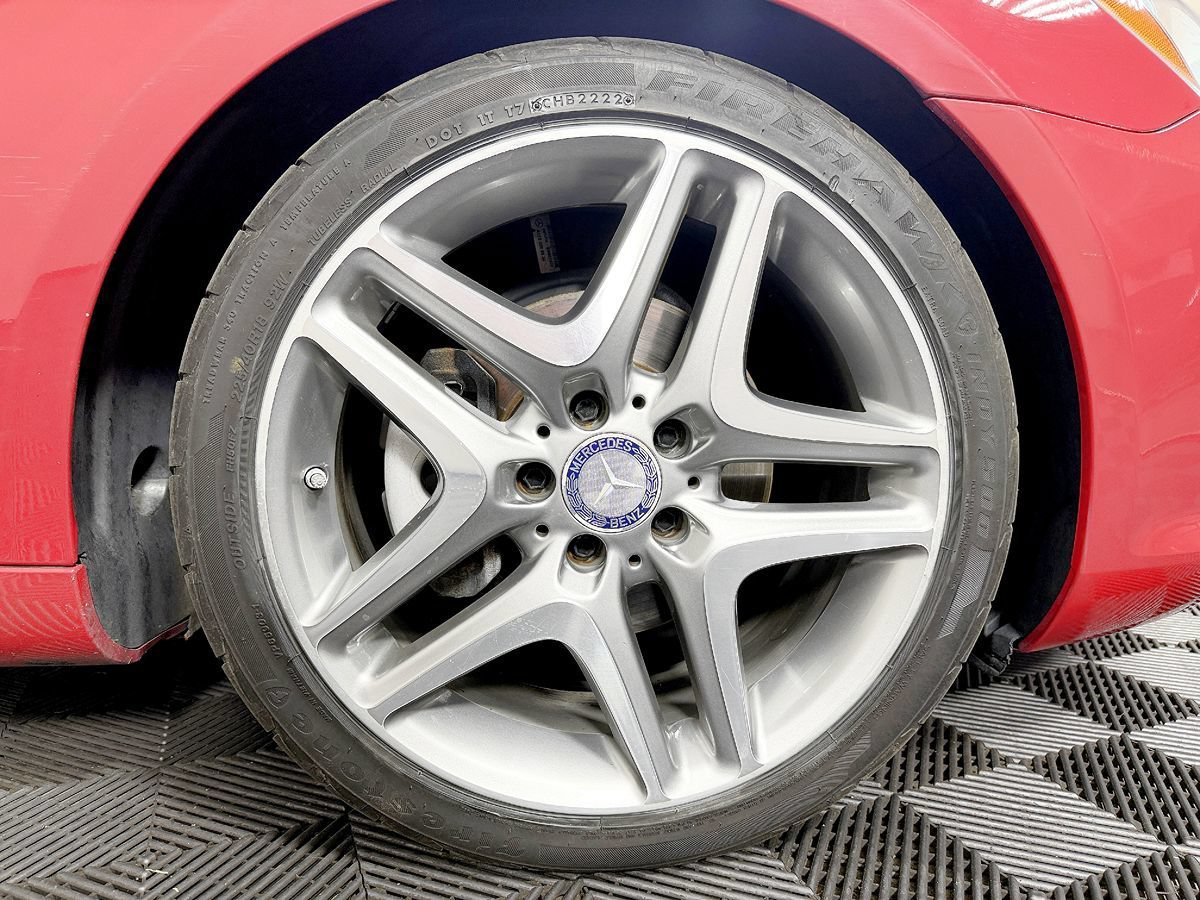 Used 2015 Mercedes-Benz SLK 250 image 27