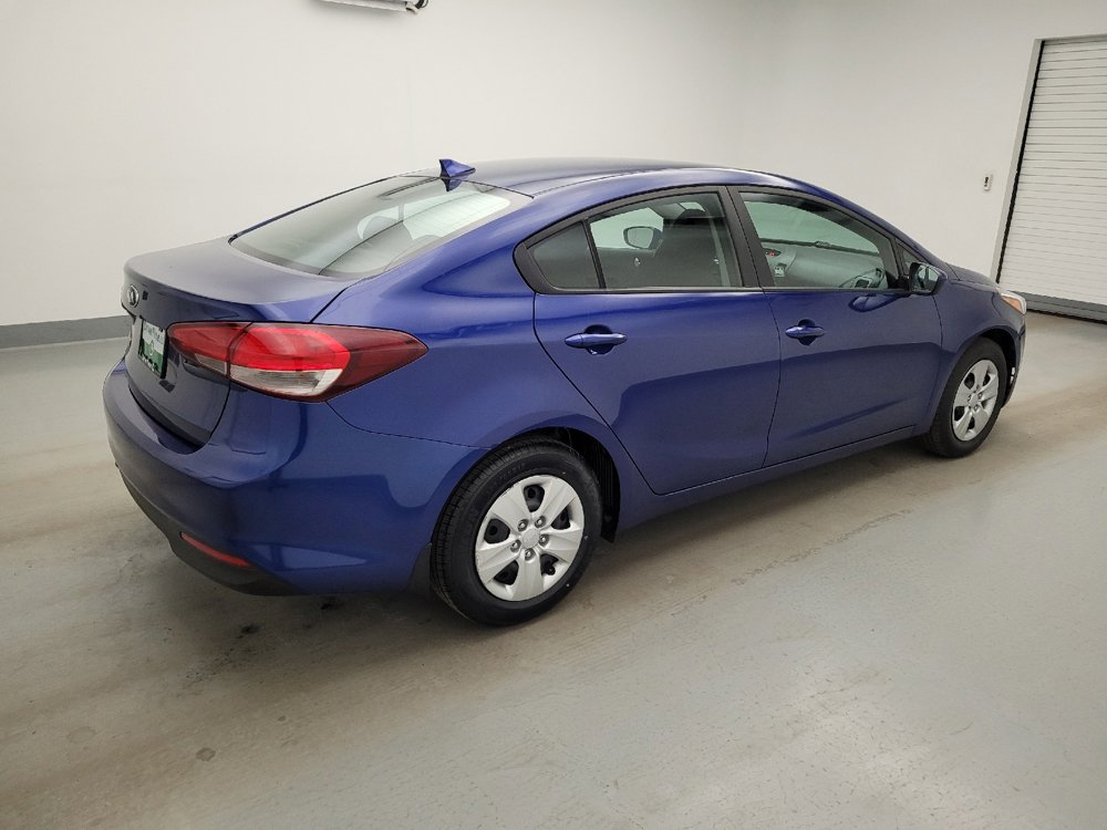 Used 2017 Kia Forte LX FWD image 10