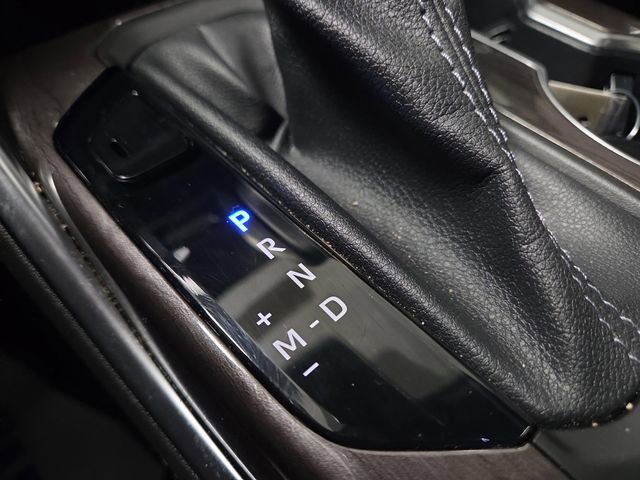 Used 2023 Toyota Highlander L image 25