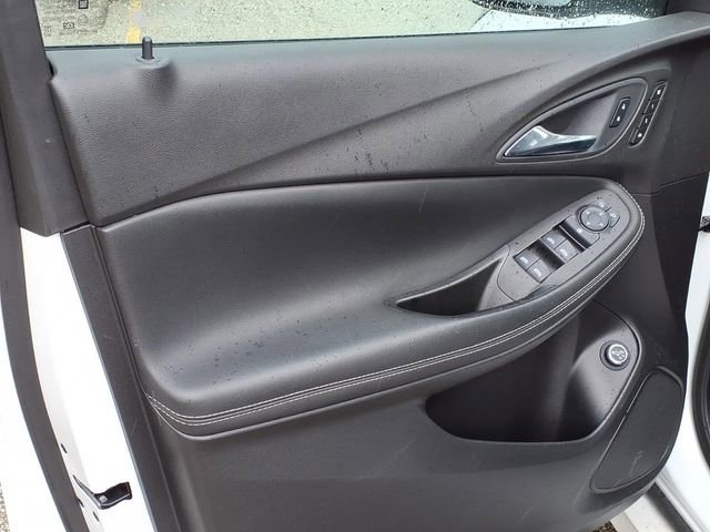 Used 2021 Buick Encore GX Essence w/ Sport Touring Package image 22