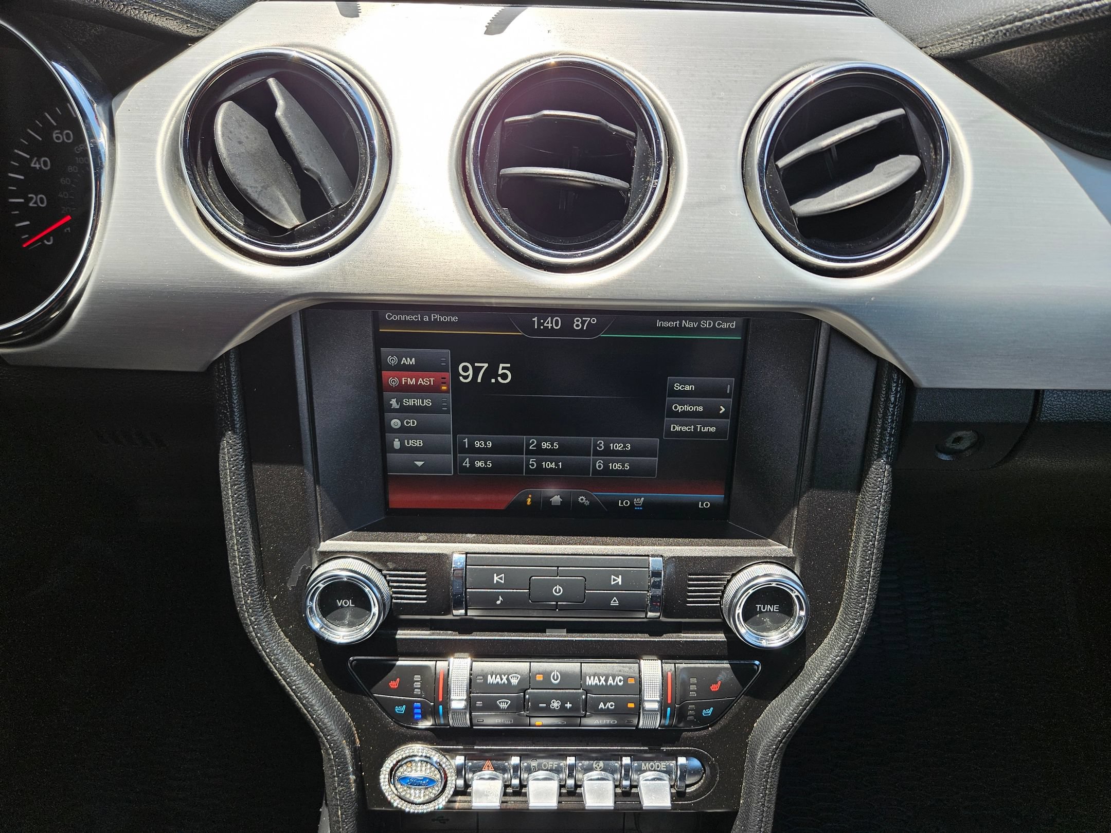 Used 2015 Ford Mustang GT Premium RWD image 22