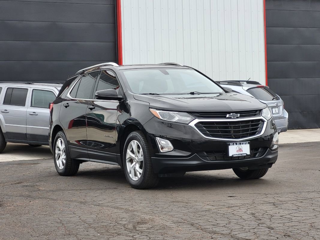 Used 2019 Chevrolet Equinox LT w/ Sun & Navigation Package AWD/4WD image 5