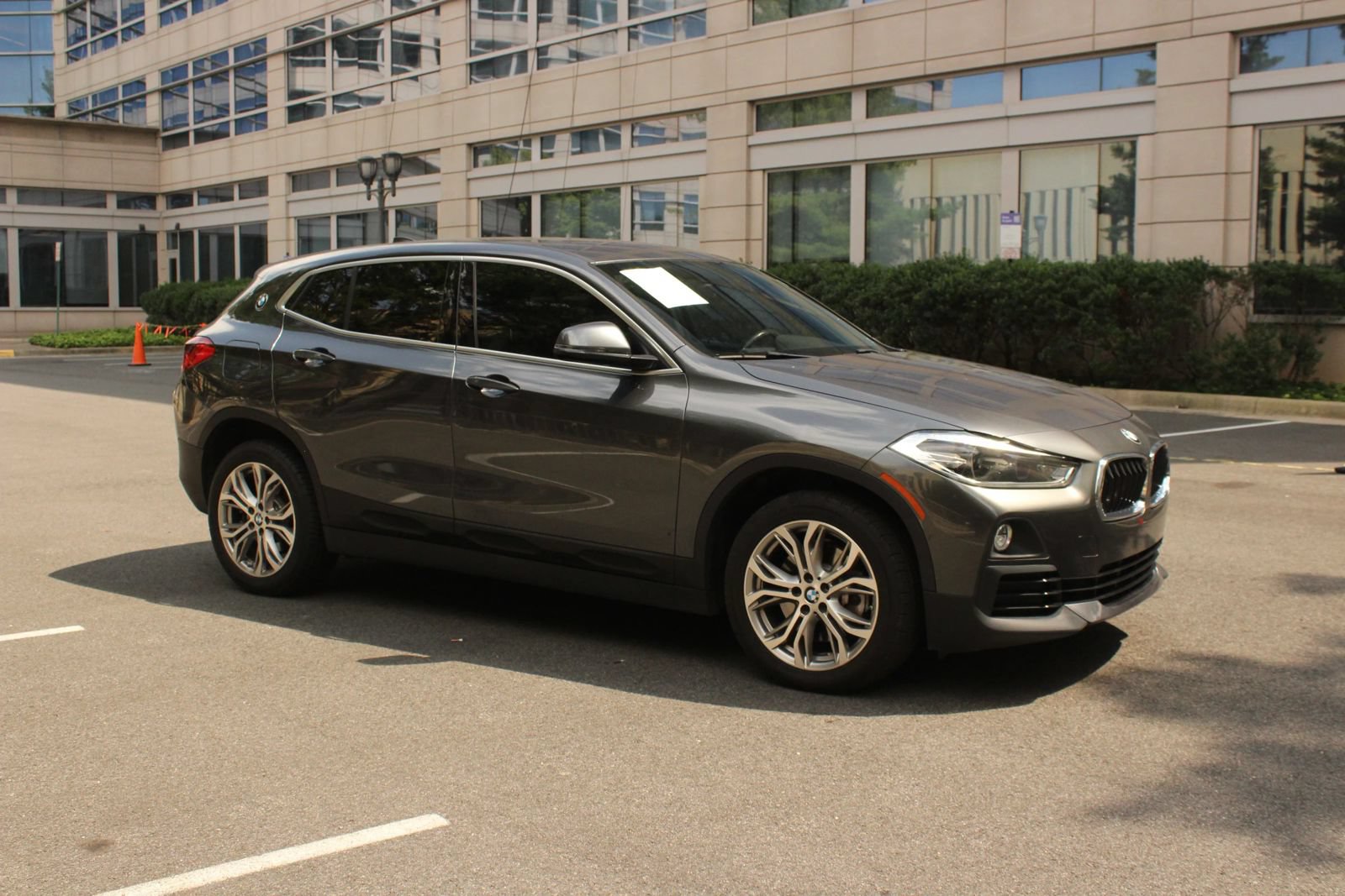 Used 2018 BMW X2 sDrive28i w/ Convenience Package FWD image 2