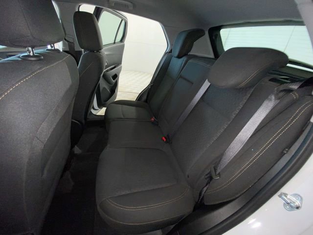 Used 2019 Chevrolet Trax LS FWD image 13