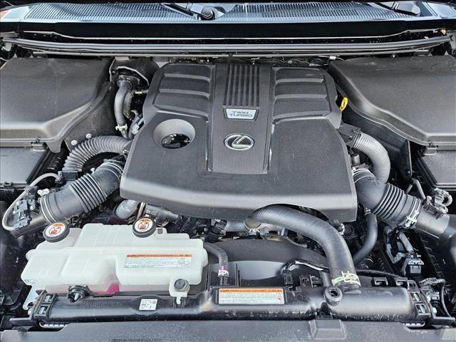 Used 2025 Lexus GX 550 w/ Accessory Package (CT) image 23