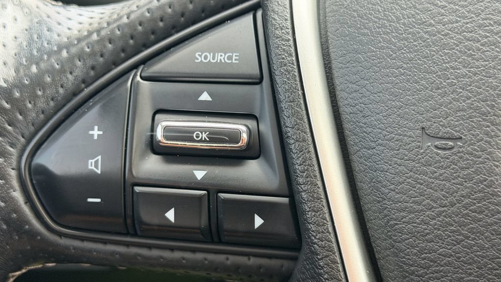 Used 2020 Nissan Maxima 3.5 SL w/ Floor Mat Group FWD image 22