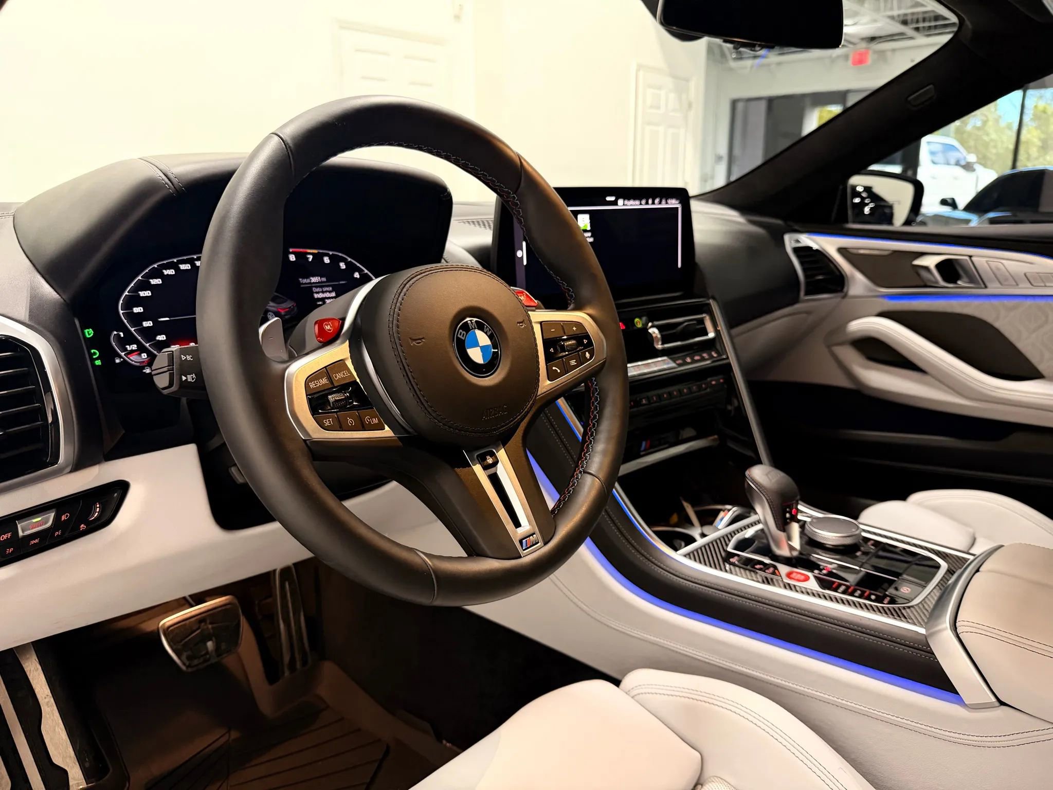 Used 2025 BMW M8 Competition image 35