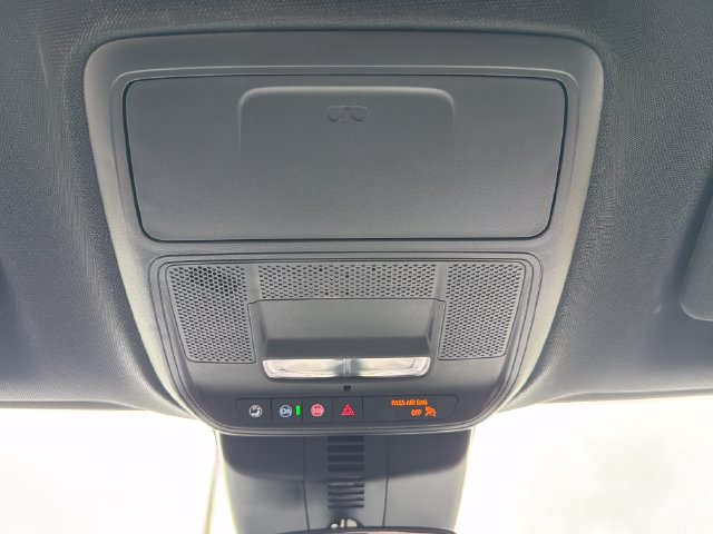 Used 2026 Chevrolet Traverse LT AWD/4WD image 29