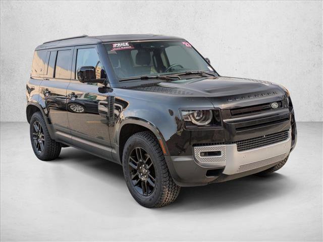 Used 2023 Land Rover Defender 110 S image 3