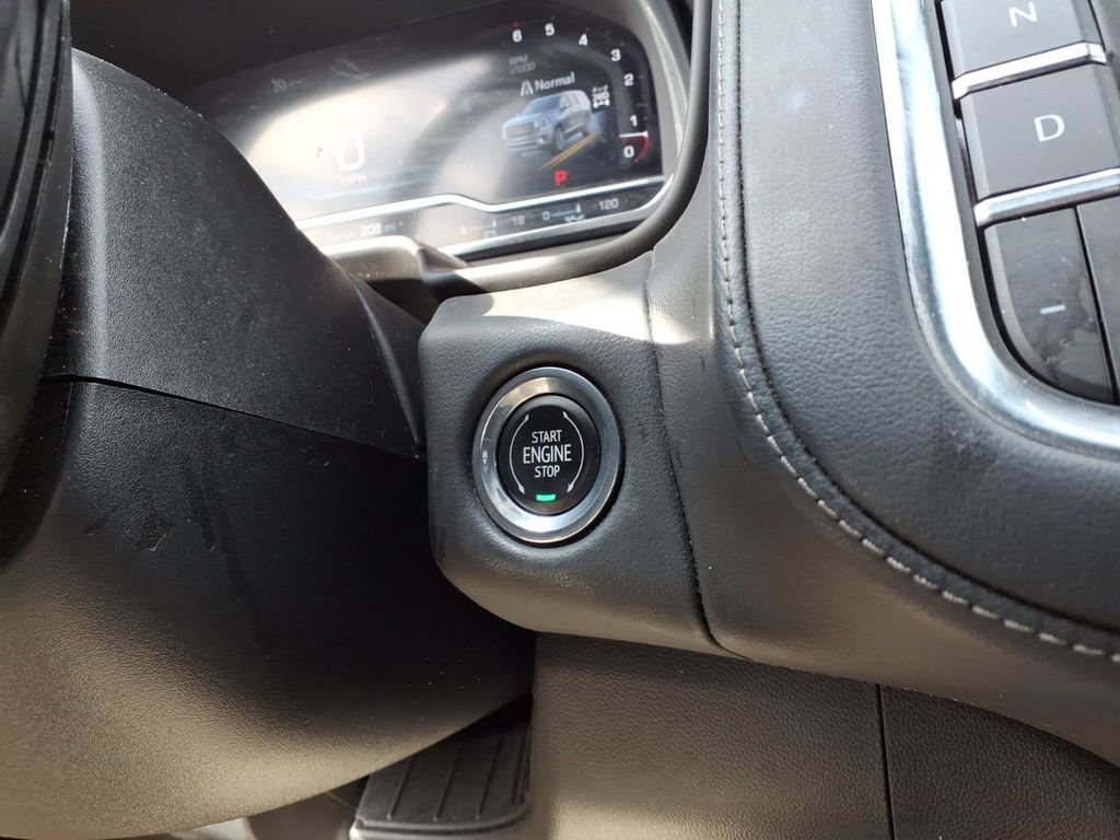 Used 2023 GMC Yukon SLE w/ Gmc Pro Safety Plus Package image 23
