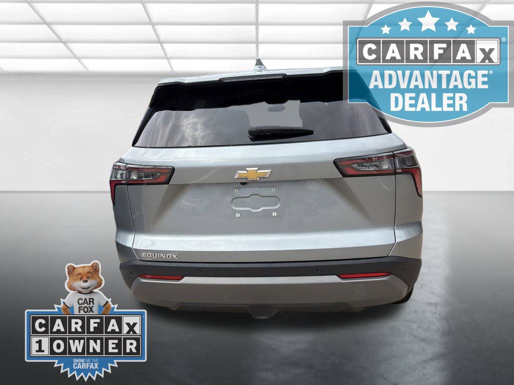 Used 2026 Chevrolet Equinox LT FWD image 3