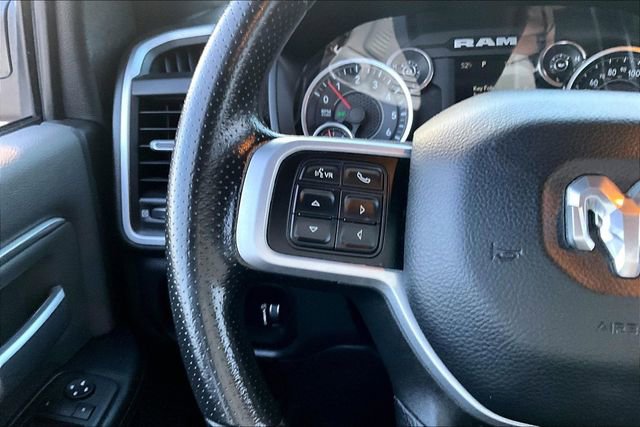 Used 2022 RAM 3500 Big Horn image 12