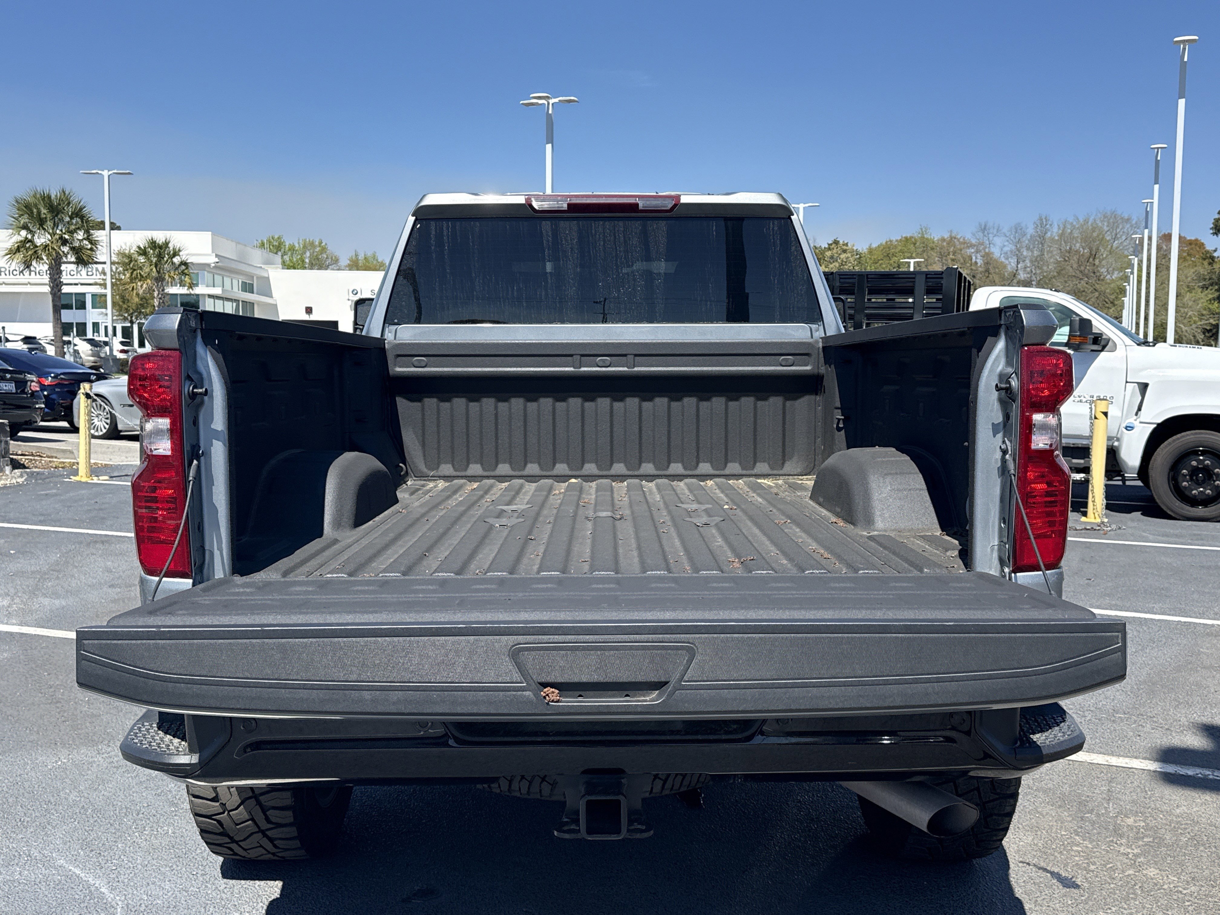 Used 2024 Chevrolet Silverado 2500 Custom w/ Custom Value Package image 19