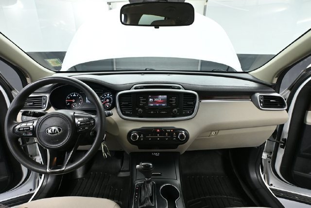 Used 2016 Kia Sorento LX FWD image 18