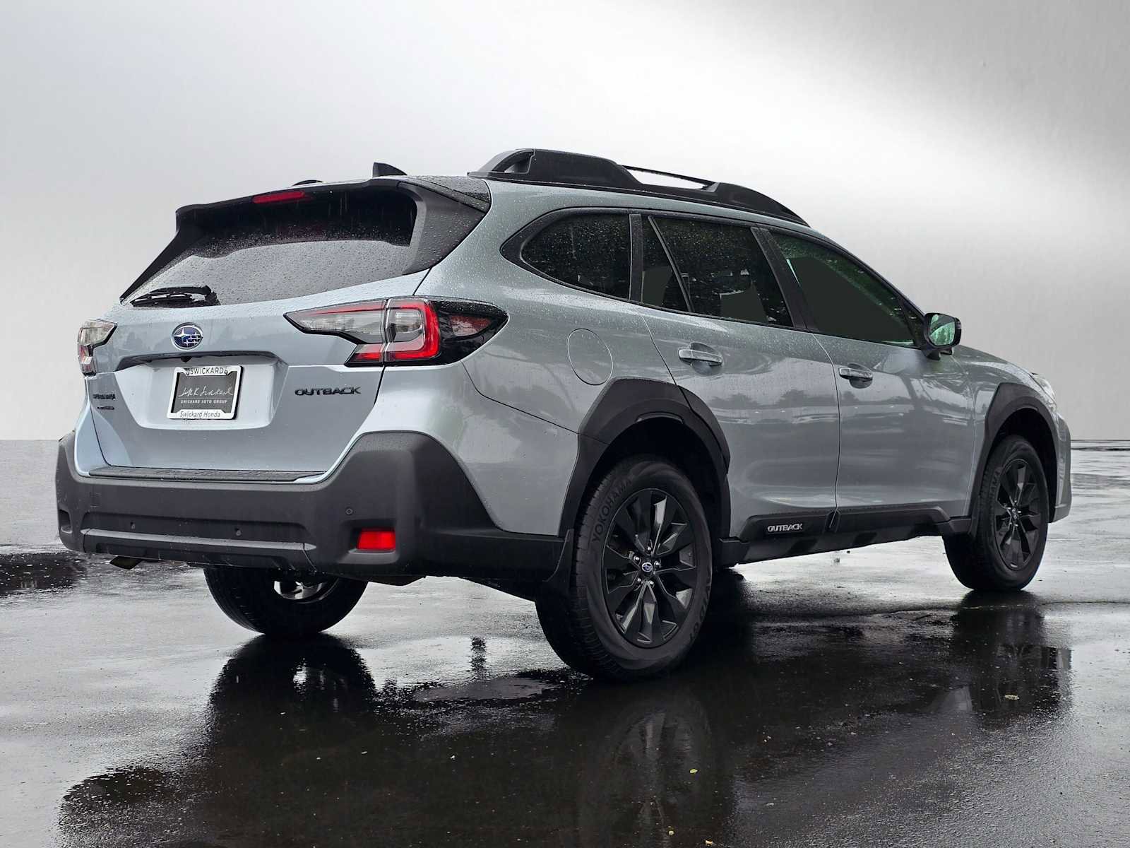 Used 2024 Subaru Outback Onyx Edition AWD/4WD image 3