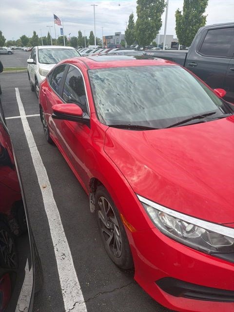 Used 2018 Honda Civic EX image 4