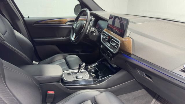 Used 2022 BMW X3 xDrive30i w/ Convenience Package AWD/4WD image 12