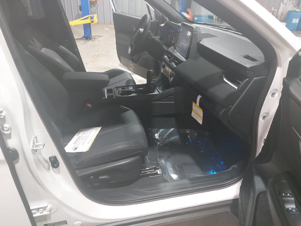 New 2026 Subaru Outback Limited XT AWD/4WD image 10