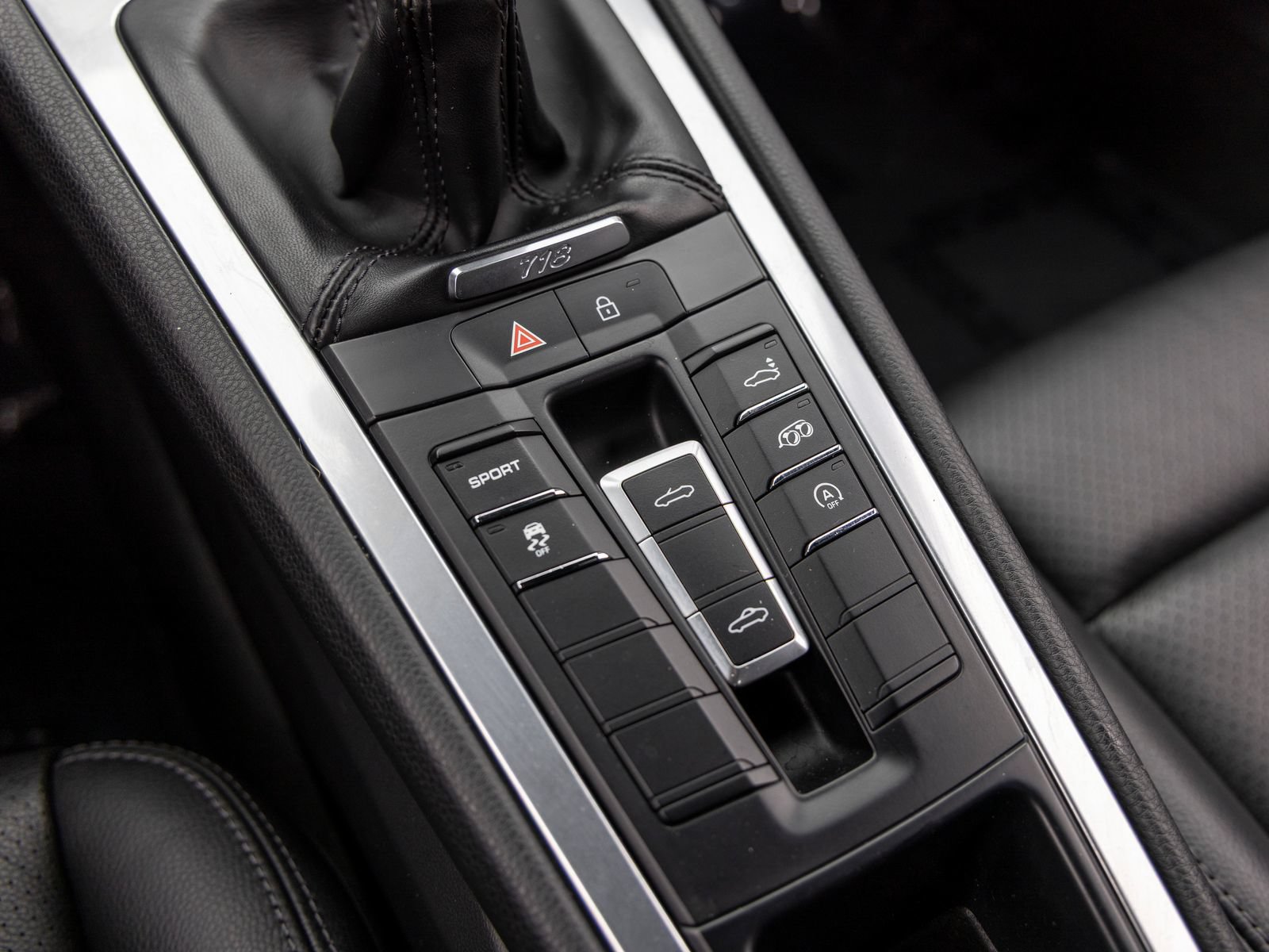 Used 2021 Porsche 718 Boxster S RWD image 49
