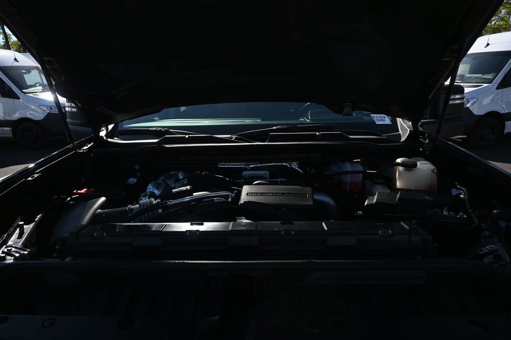 Used 2024 Chevrolet Silverado 2500 LTZ w/ LTZ Plus Package image 31