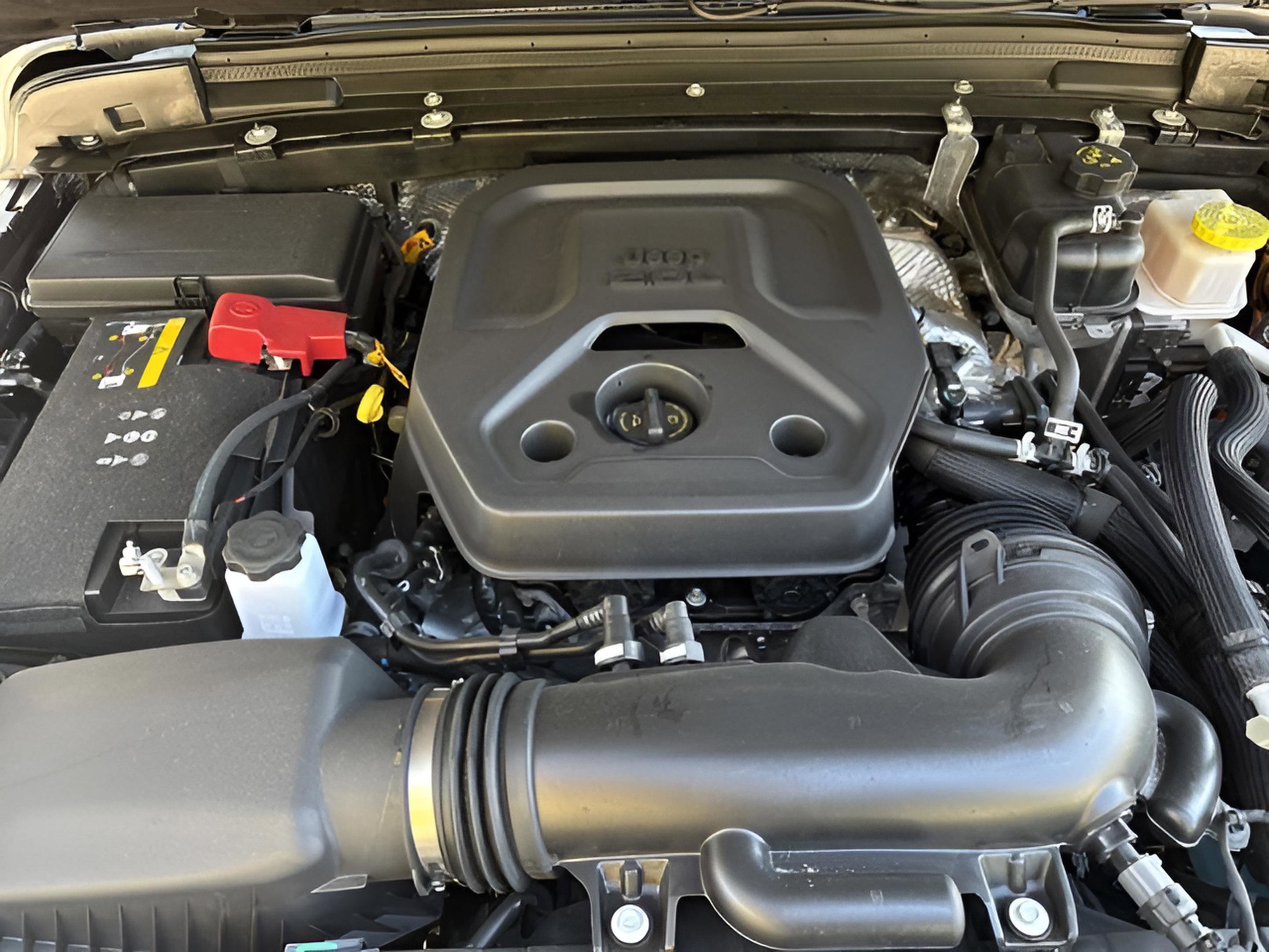 Used 2025 Jeep Wrangler Sport S w/ Convenience Group image 28