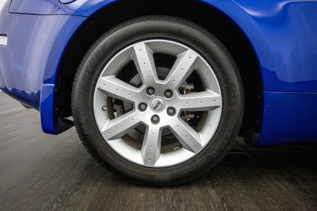 Used 2005 Nissan 350Z Coupe w/ (N93) Cargo Convenience Pkg RWD image 36