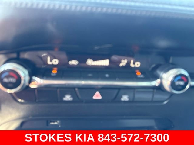 Used 2019 MAZDA MAZDA3 Sedan FWD image 14