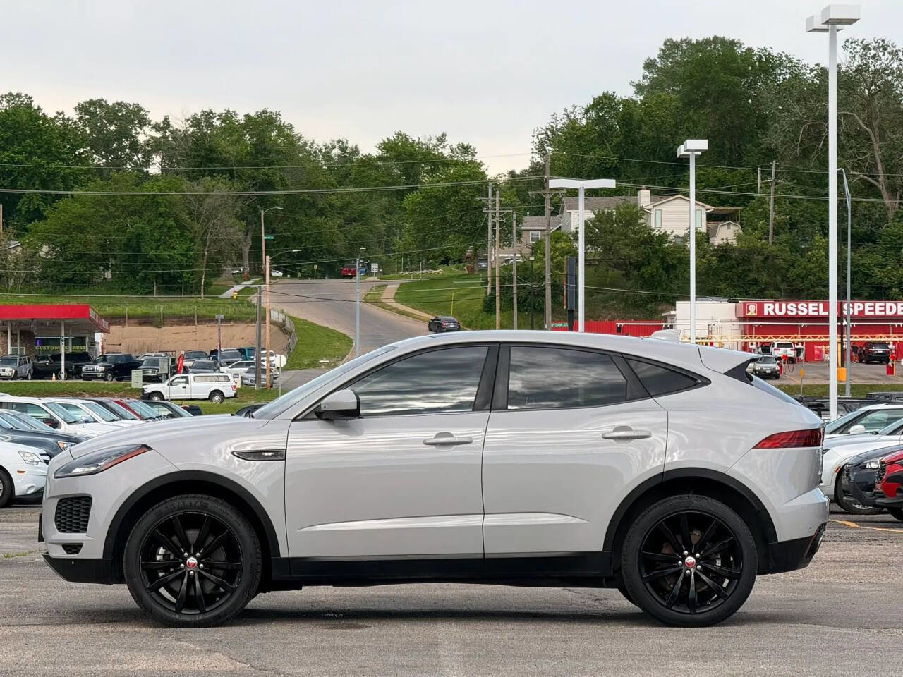 Used 2019 Jaguar E-PACE SE AWD/4WD image 5