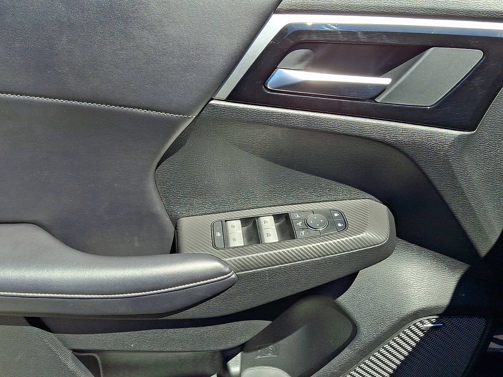 Used 2025 Mitsubishi Outlander SE AWD/4WD image 14